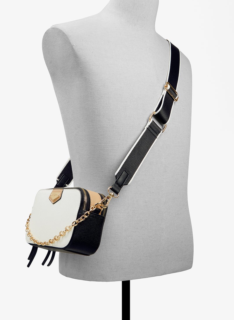 حقيبة كروس بودي إيفي بتفاصيل سلسلة وغطاء قلاب - view 2